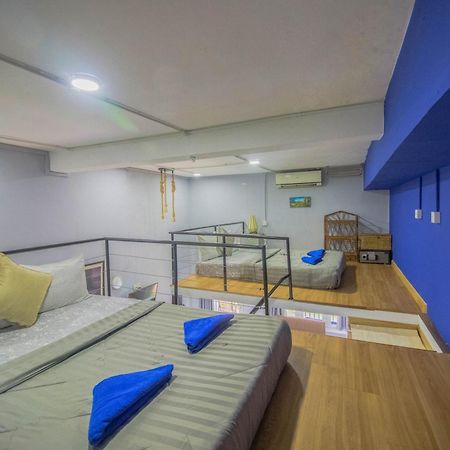 The Artist Residence Phnom-Penh Buitenkant foto